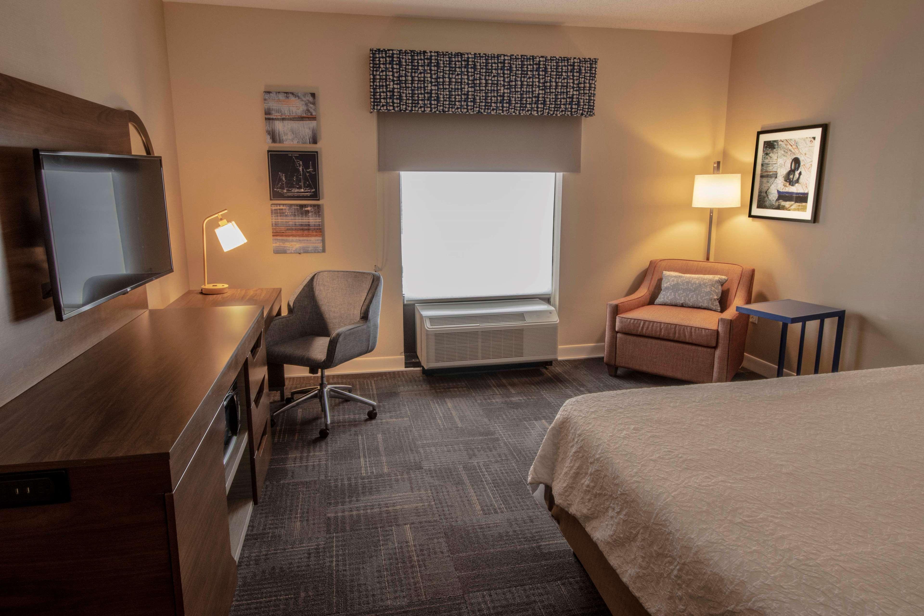 Hampton Inn & Suites Chesapeake-Battlefield Boulevard Extérieur photo
